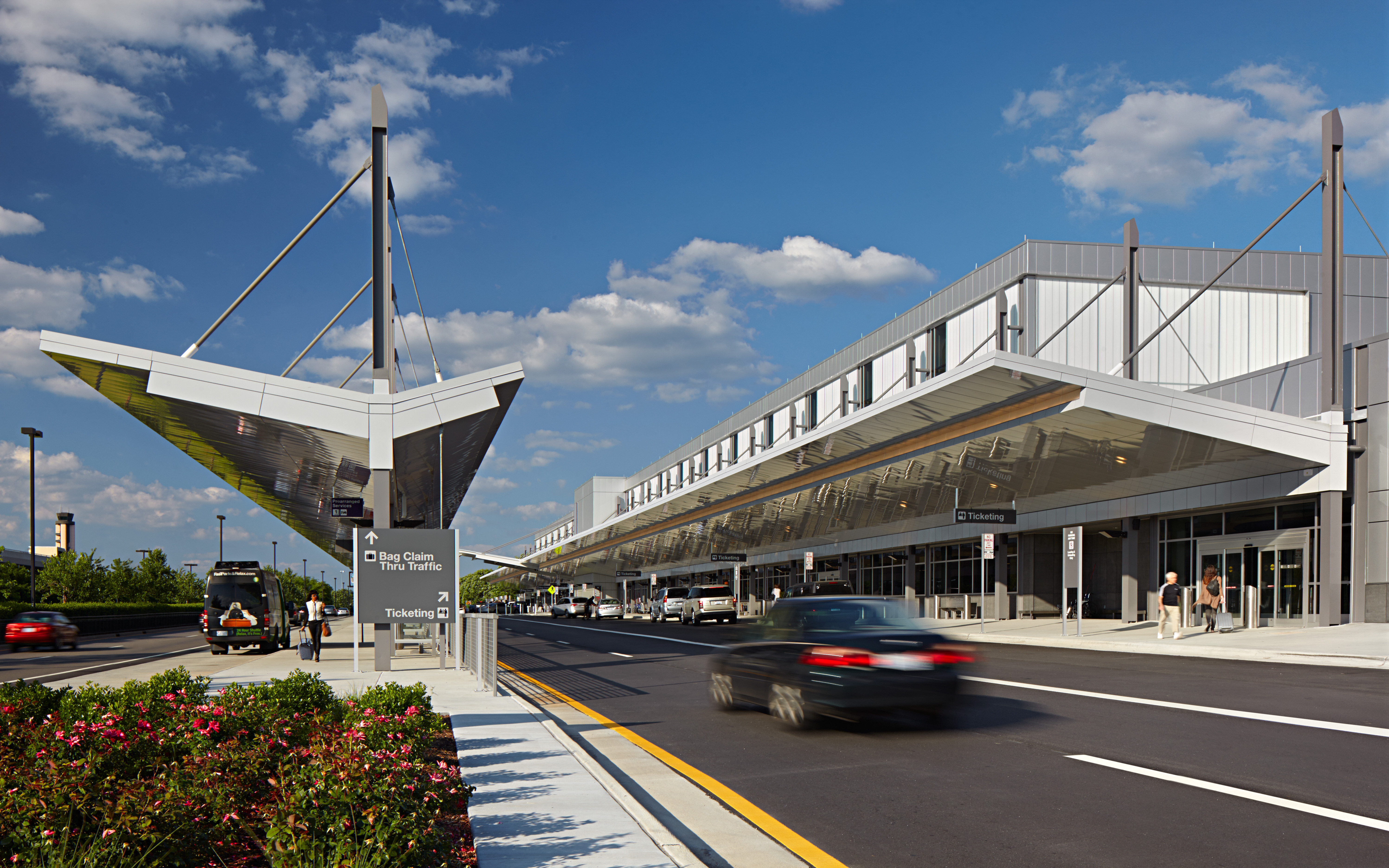 Balfour Beatty’s Industry-Leading Aviation Approach Balfour Beatty’s Industry-Leading Aviation Approach
