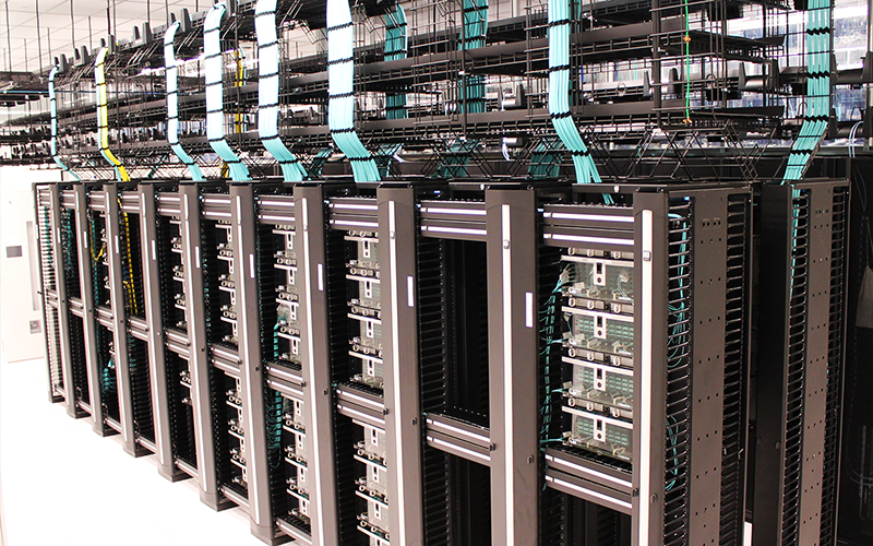Dynamic Data Centers Dynamic Data Centers
